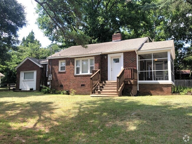 Building Photo - 2808 Virginia Ave Rental