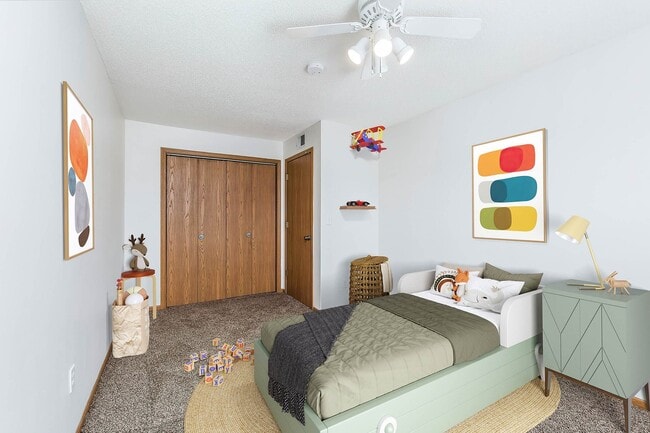 Bedroom - Old Orchard Estates