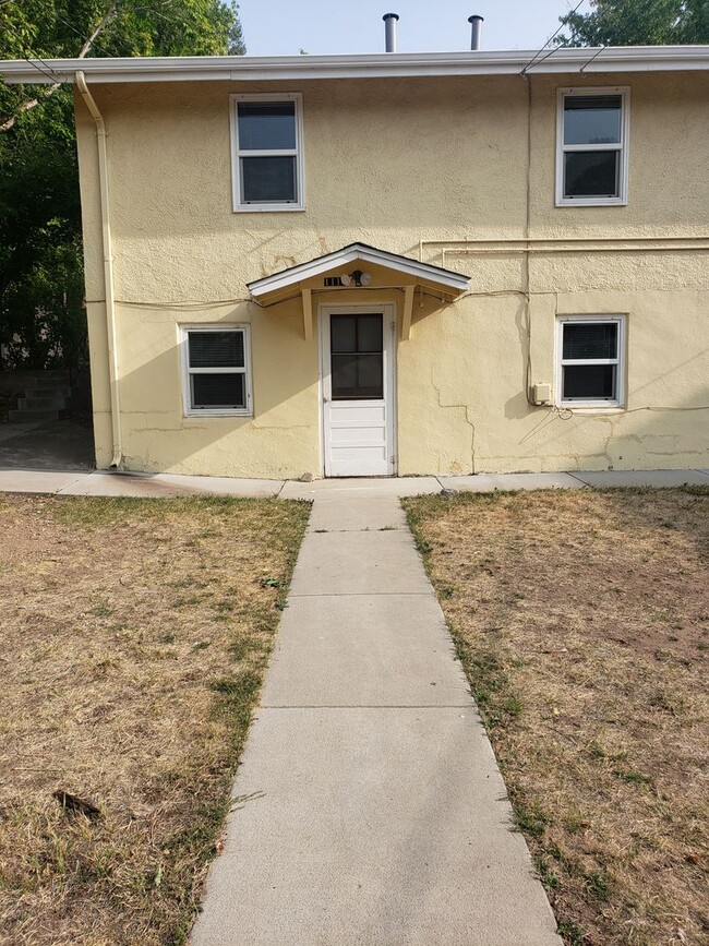 Building Photo - Garden level 2 br  near School of Mines | Mountain views | walking distance to downtown Golden Unit 1114 13th St