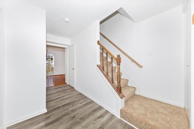 Photo - Churchill Town Rental