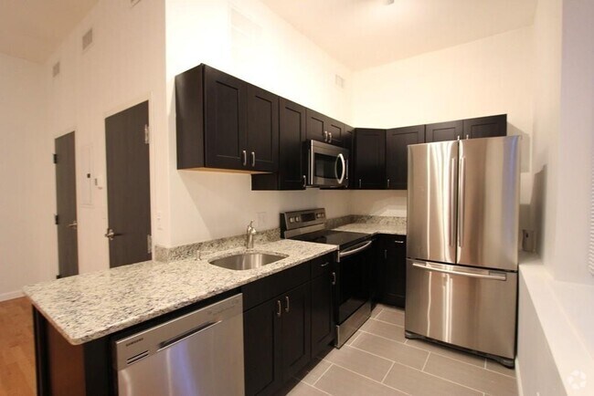 Building Photo - 48 Winter St Unit 2-3 Rental