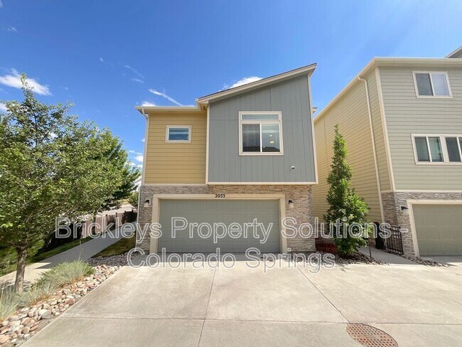 Photo - 2053 Alperton Heights