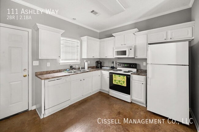 Photo - 111 Ashley Way