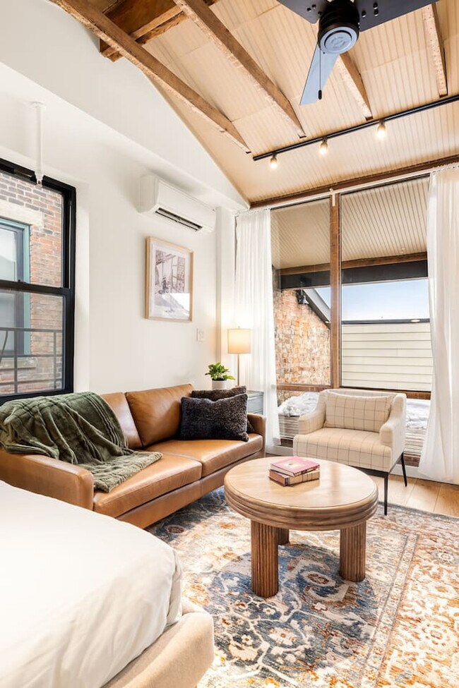 Photo - 1510 Race St Unidad ID1056158P