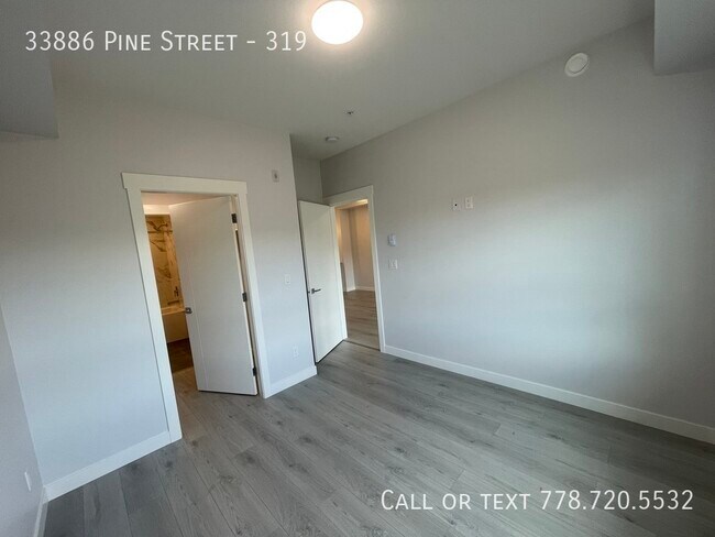 Photo - Brand New Condo - 1ST MONTH FREE Unit 319
