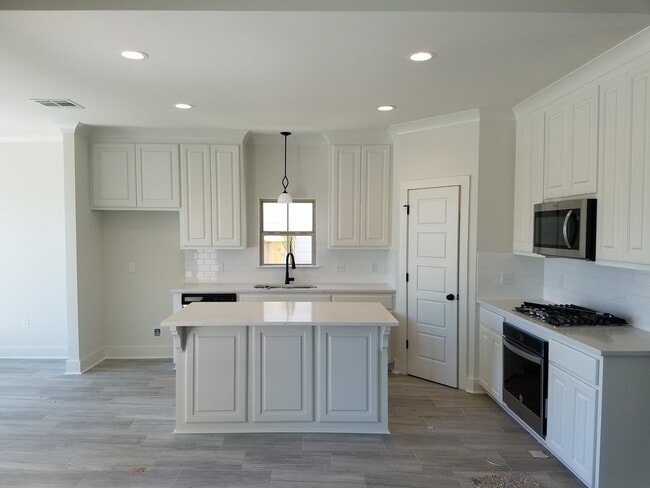 Photo - Beautiful home in South Baton Rouge neighborhood!