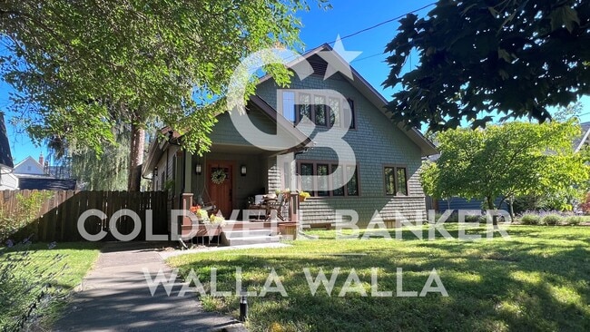 Building Photo - Completely Remodeled Single Family Home