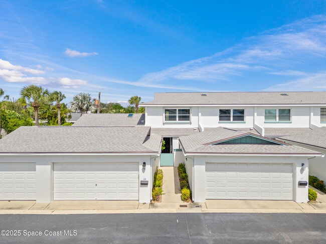 Building Photo - 290 Paradise Blvd