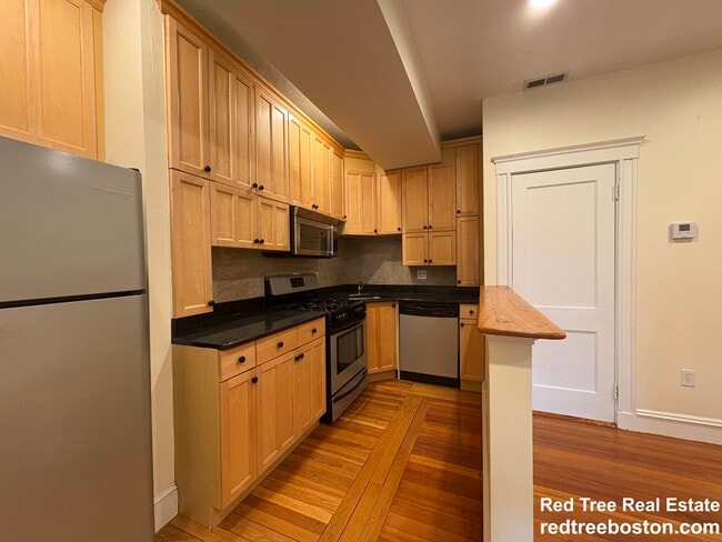 Photo - 191 Winthrop Rd Unidad 6