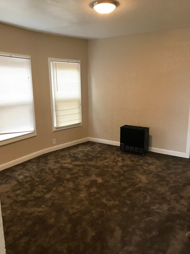 Photo - 01856 Unit T2