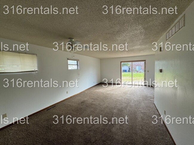 Photo - $850- 2 bed 1 bath - Townhomes