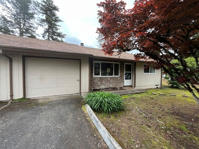 Building Photo - 18950 NW Shadow Ln