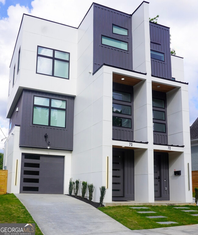 Photo - 68 Boulevard SE