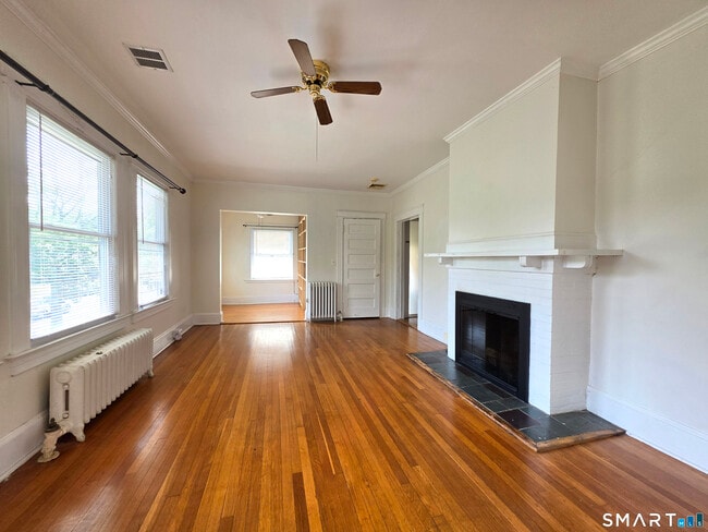 Photo - 805 Edgewood Ave