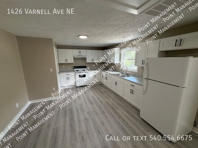Photo - 1426 Varnell Ave NE