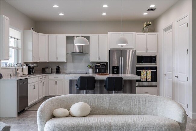 Photo - 13939 Prickly Cone Cv