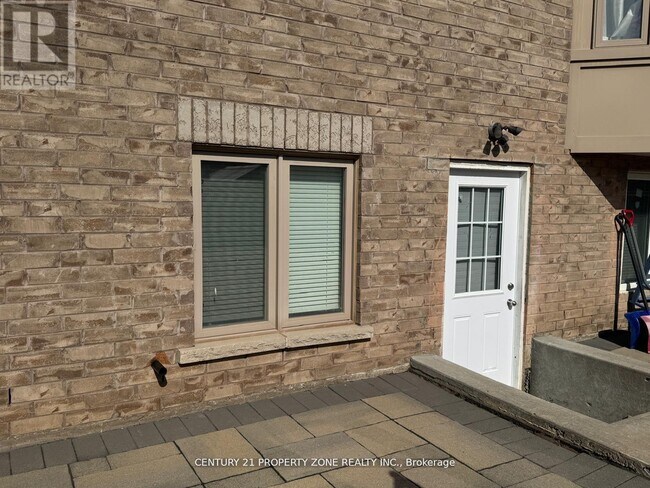 Photo - 10 Fort Williams Dr