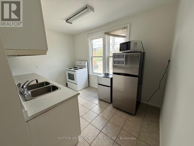 Photo - 102 Thirty Ninth St