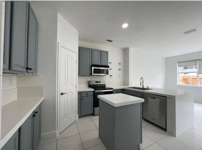 Photo - 8042 NW 114th Pl