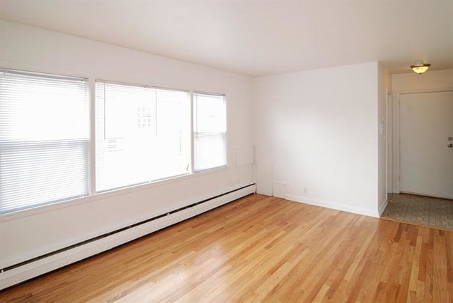 Photo - 817 S 19th Ave