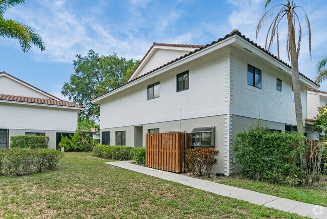 Building Photo - 7890 Lago Del Mar Dr Unit 141 Rental