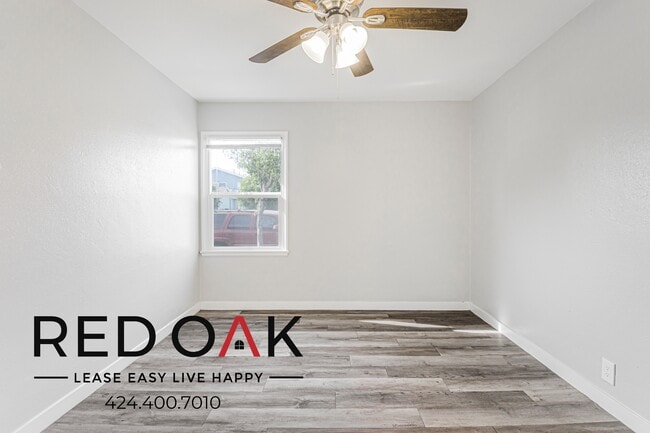 Photo - 1094 Cherry Ave Unit 1