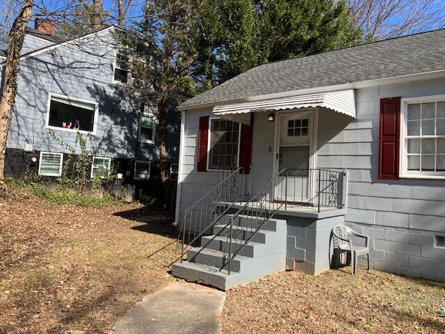 Photo - 473 Burlington Rd NE Unit 3