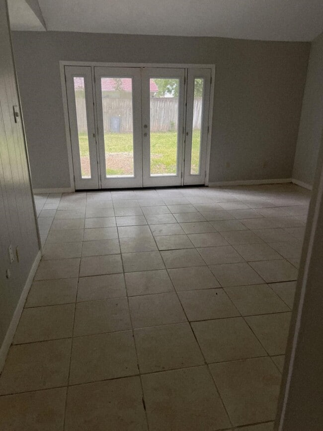 Photo - 23302 Whispering Willow Dr