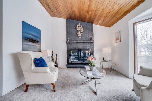 4407 Whitemud Rd NW Unit SI ID1628096P