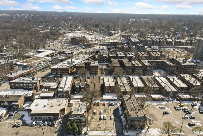 Photo - 2773 Hampshire-Unit 10 Unit 10