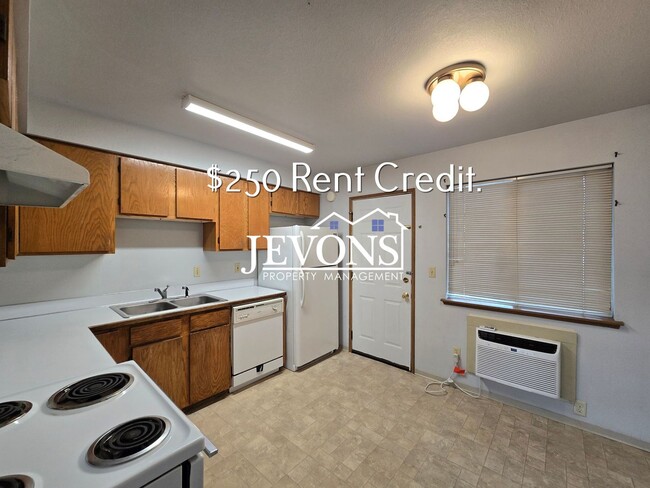 Photo - 1812-1814 Pleasant Ave Apartment Unit 1814