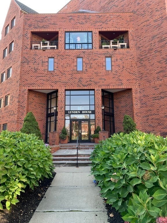 Photo - 44 Elm St Condo Unit St