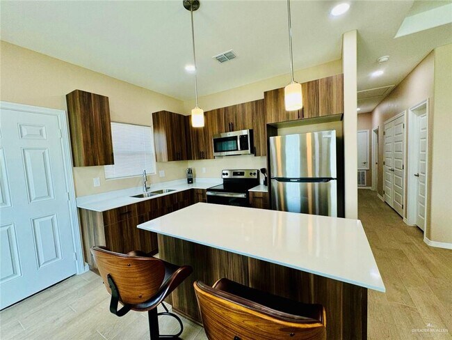 17 West Dr Unidad 1