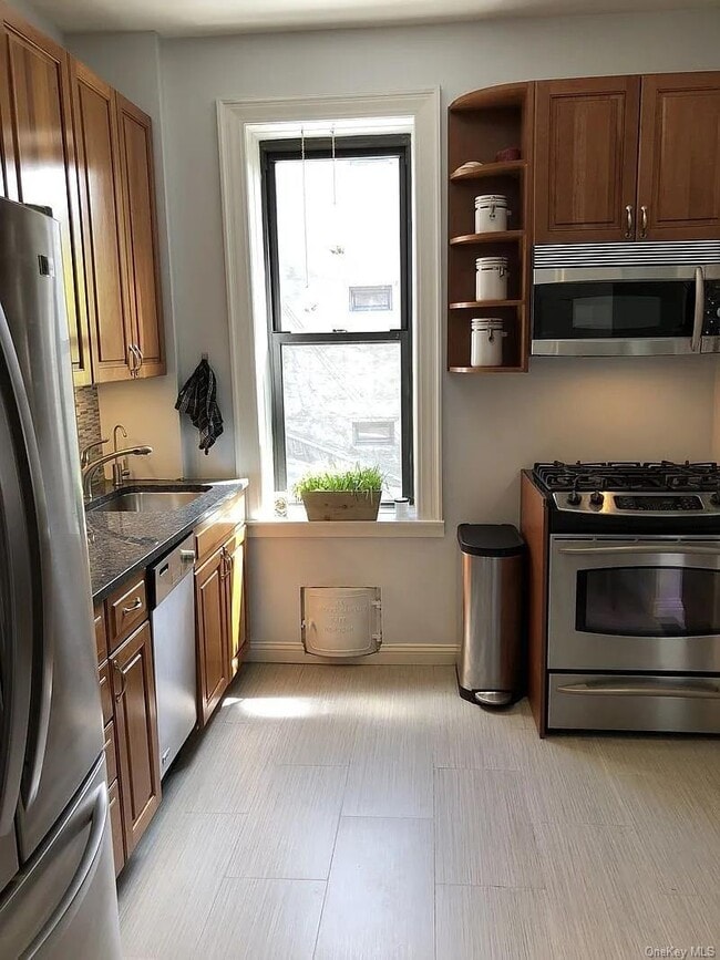 Photo - 368 State St Unit 0