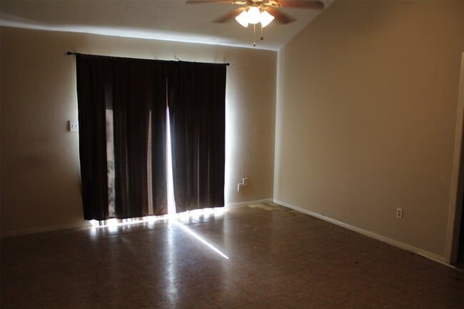 Photo - 8622 Brock Park Blvd