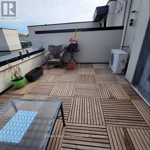 Photo - 32 Fieldway Rd