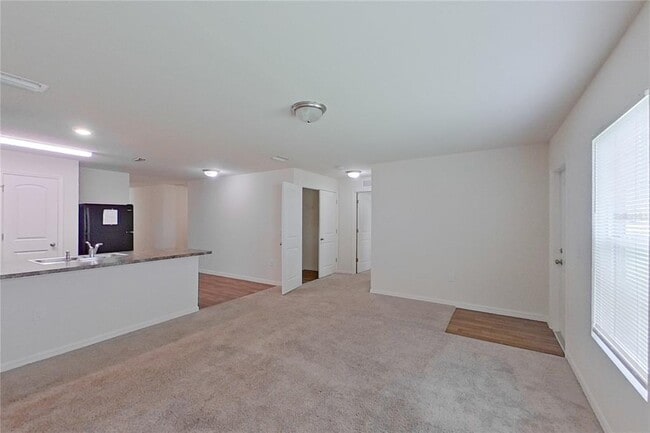 Photo - 2920 NE 2nd Ave