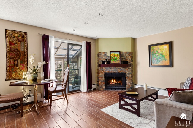Photo - 3011 Lois Dr Condo Unit 109