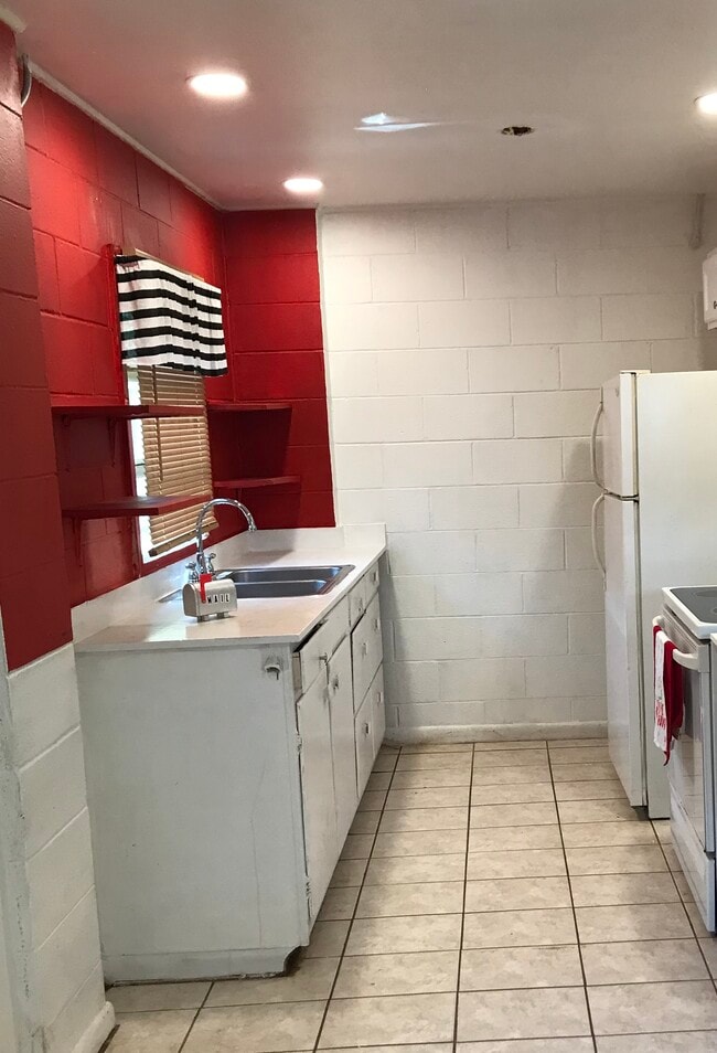 Photo - 3611 Hardee Ave