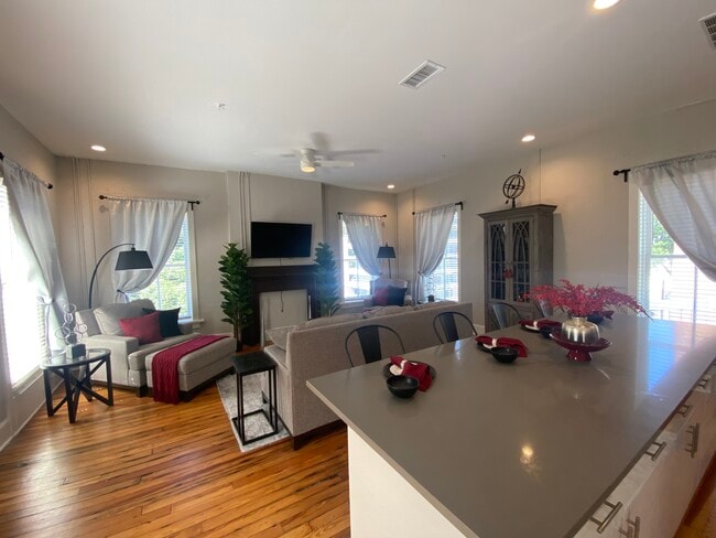 Photo - The Marine Residence