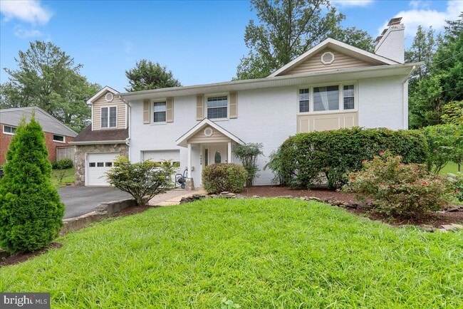 Building Photo - 7029 Old Dominion Dr Rental