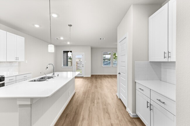 Photo - 2213 Bay Breeze Dr