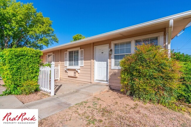 Photo - Welcoming 2-Bed, 1-Bath Home in a Great Lo...