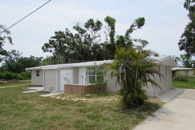 Photo - 23025 Gulf Coast Ave