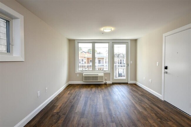 Photo - 6105 Park Ave Unit 2