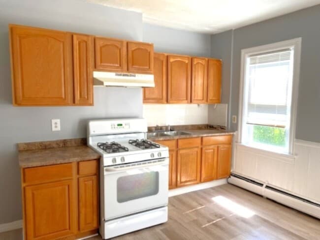 Photo - 74 Veazie St Unidad 1