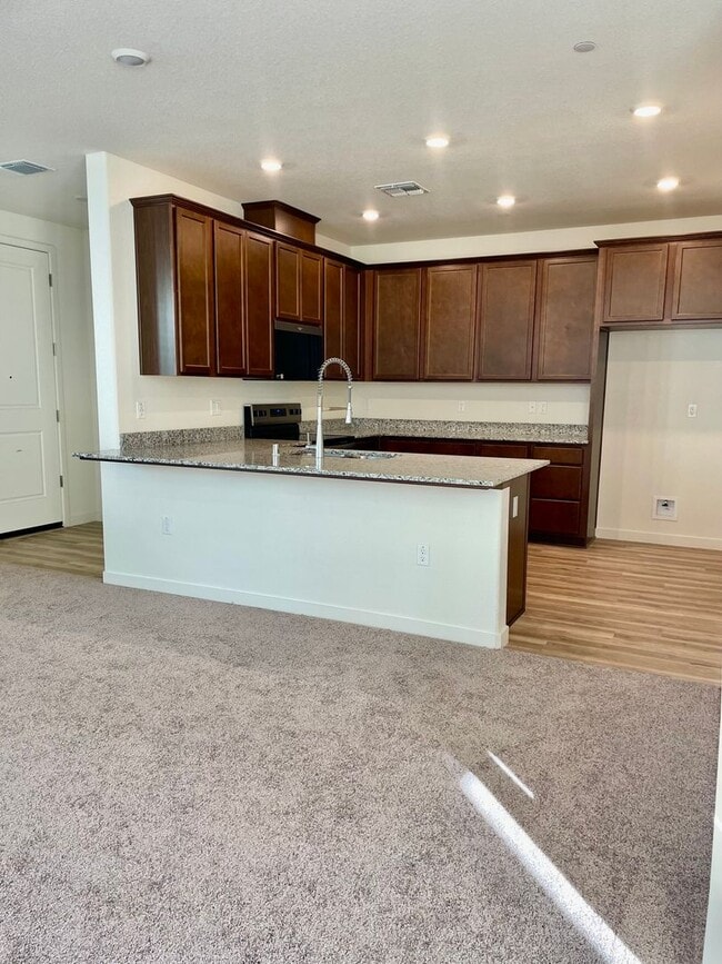 2616 Celestial Ln