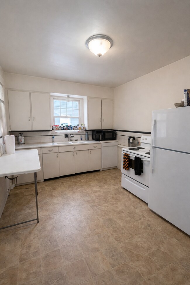 Photo - 1803 Hill St Unit #1