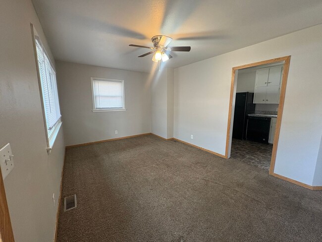 Photo - Beautiful 2 bedroom 1 bath with bonus room