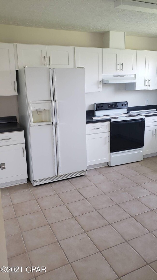 Photo - 2809 E 17th St